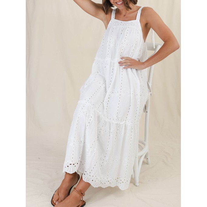 Ladies resort style lace embroidered long dress