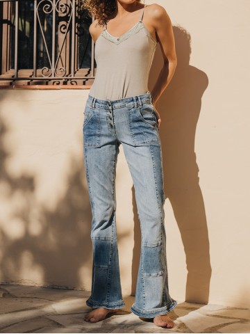 Straight casual jeans