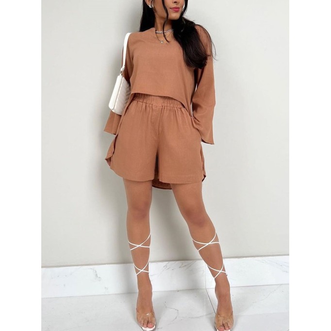 V-neck irregular top wide leg shorts set